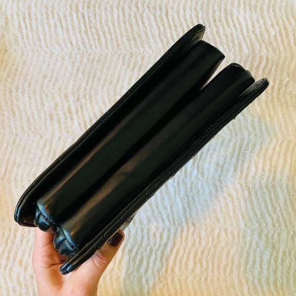 Vtg 60s black quilted leather snap close handbag - Picture 7 of 7